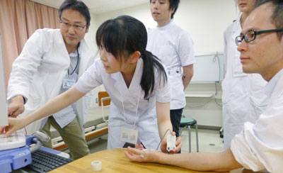 神経伝達速度検査