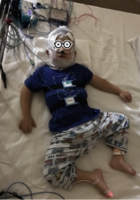 図3：当院での　小児のPSG検査の様子