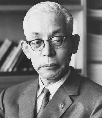 高須照男初代教授