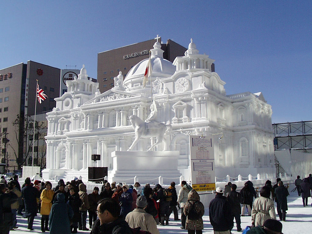     Sapporo_snow_festival