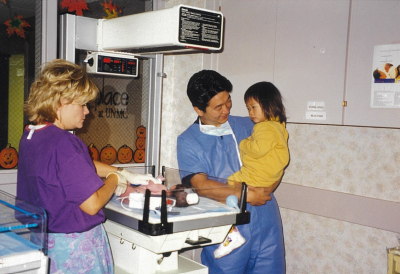 アメリカで生まれた娘の写真