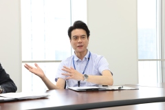 家族でアスレチックに出かけた様子