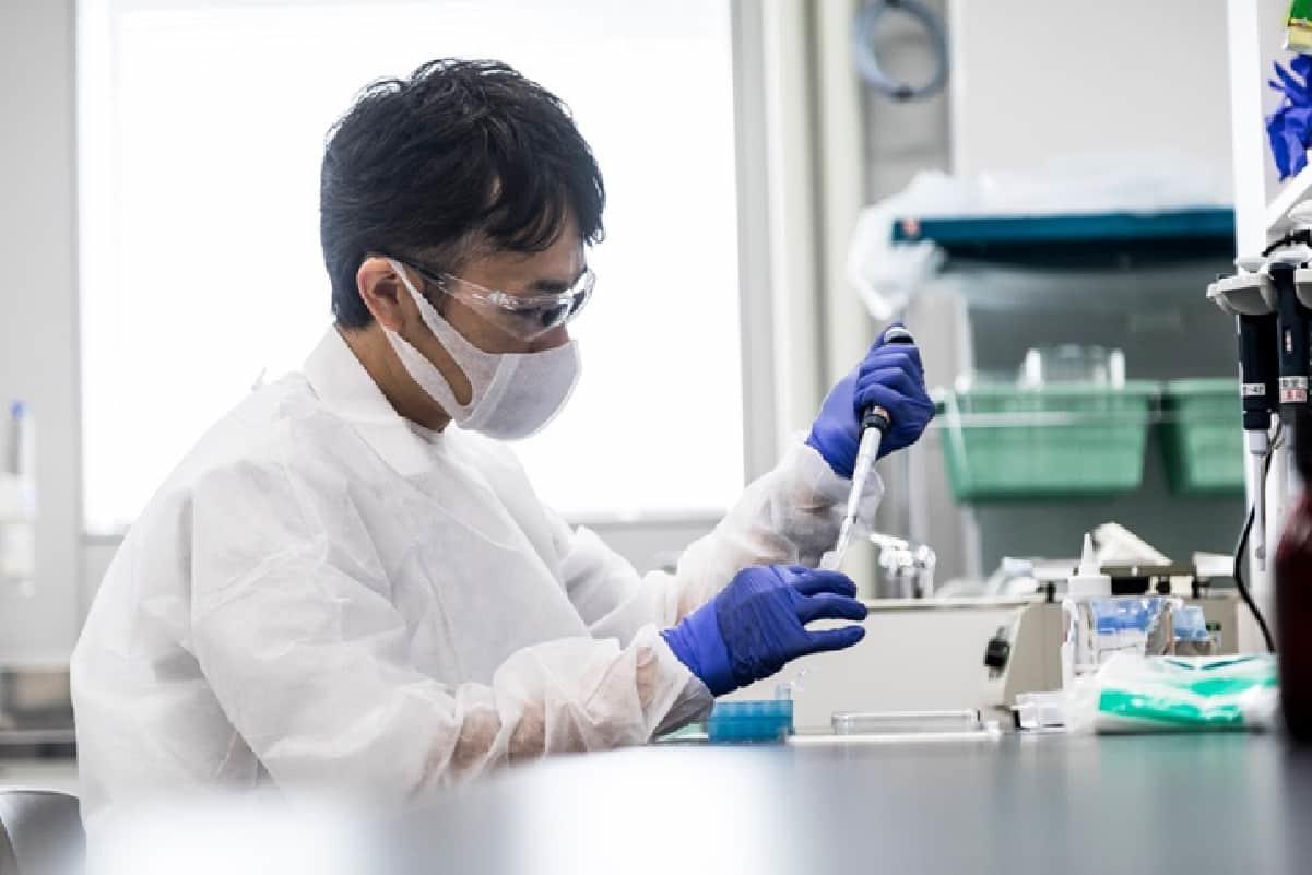 ホーユー株式会社 総合研究所見学