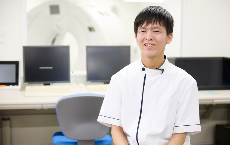 医療科学部の学び