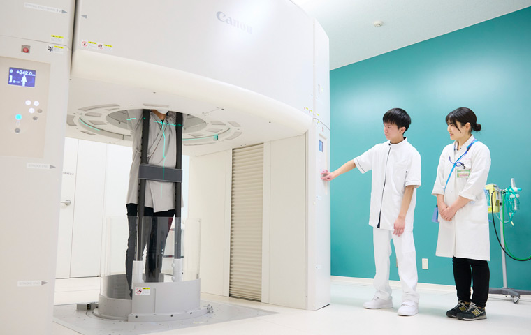 医療科学部の学び