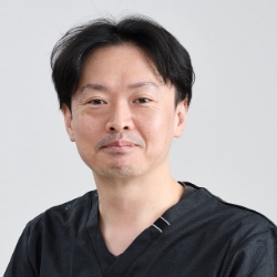 荒川 敏 准教授