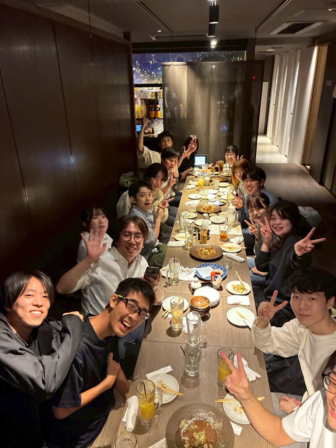 卒論発表会が開催されました。皆さんとも4ヶ月間お疲れ様でした！卒論